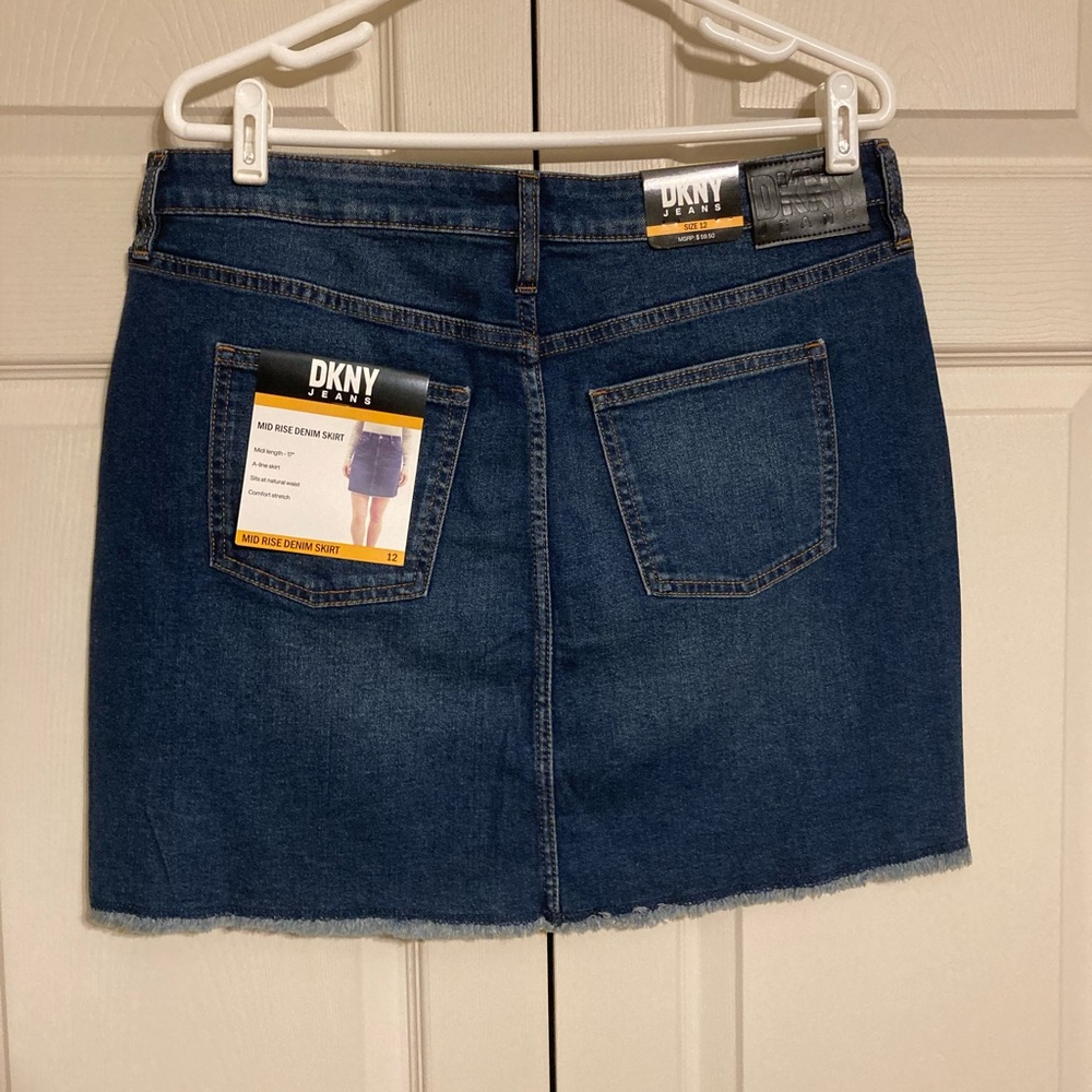 DKNY Jeans Mid Rise Denim Skirt size 12 - Picture 2 of 5